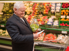 Gasto em supermercado consome 26% da renda das pessoas da terceira idade